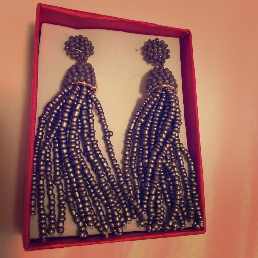 Dangling earrings! Gray. Adorable.